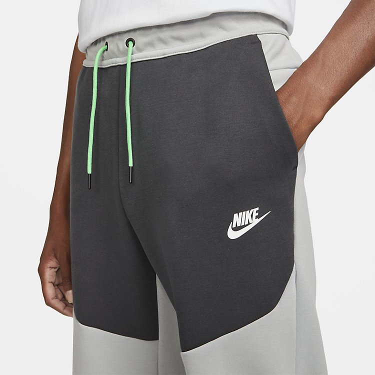 Nike Sportswear Tech Fleece Jogger Pants 'Light Smoke Grey' CU4495-078