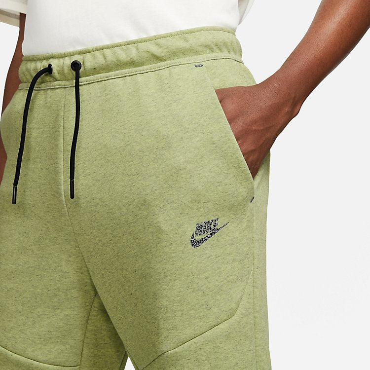Nike Sportswear Tech Fleece Jogger Pants 'Lime Ice' DD4706-303