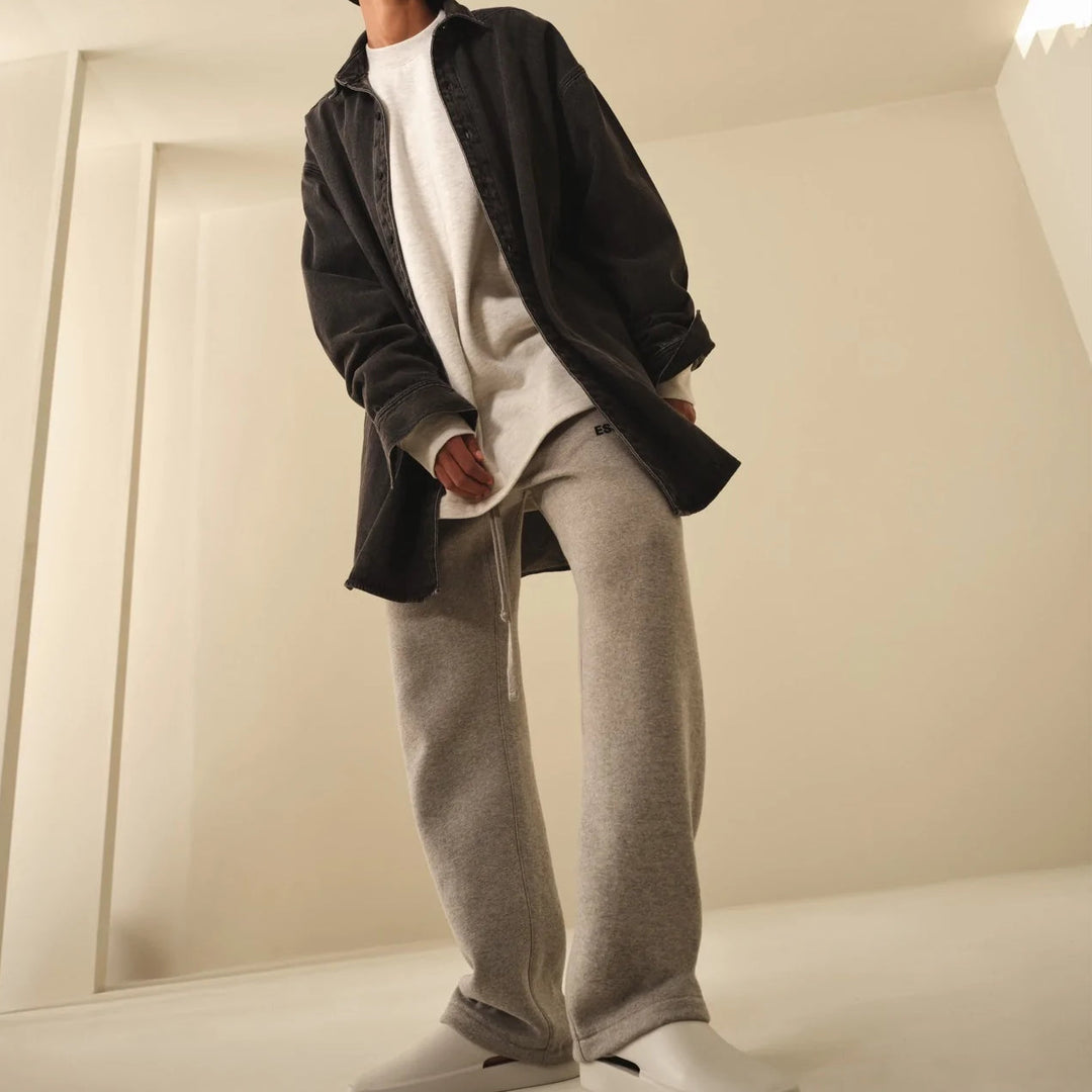 Fear of God Essentials SS22 Relaxed Sweatpants Dark Oatmeal 1977 FOG-SS22-233