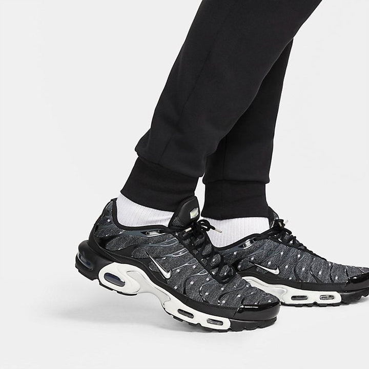Nike Sportswear Tech Fleece Brushed Sweatpants 'Black' DD4804-010