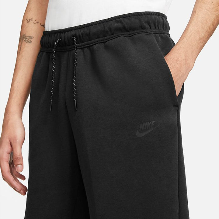 Nike Sportswear Tech Fleece Washed Shorts 'Black' CZ9912-010