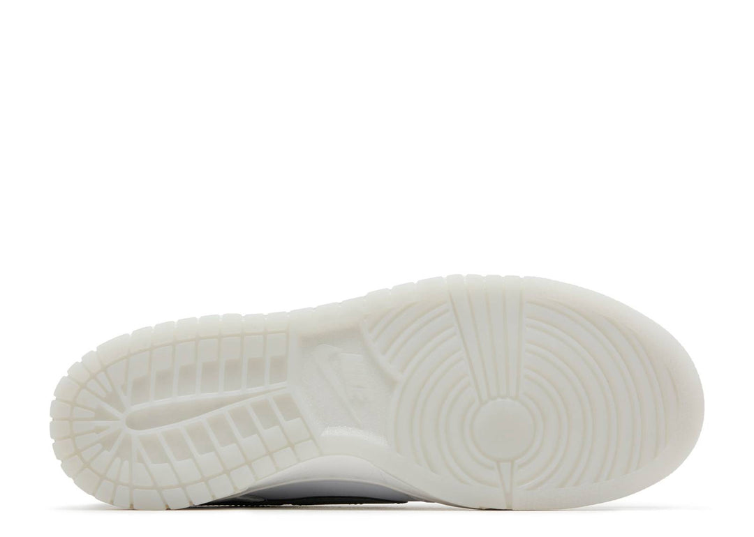 NIKE DUNK LOW 'REFLECTIVE SWOOSH' GS