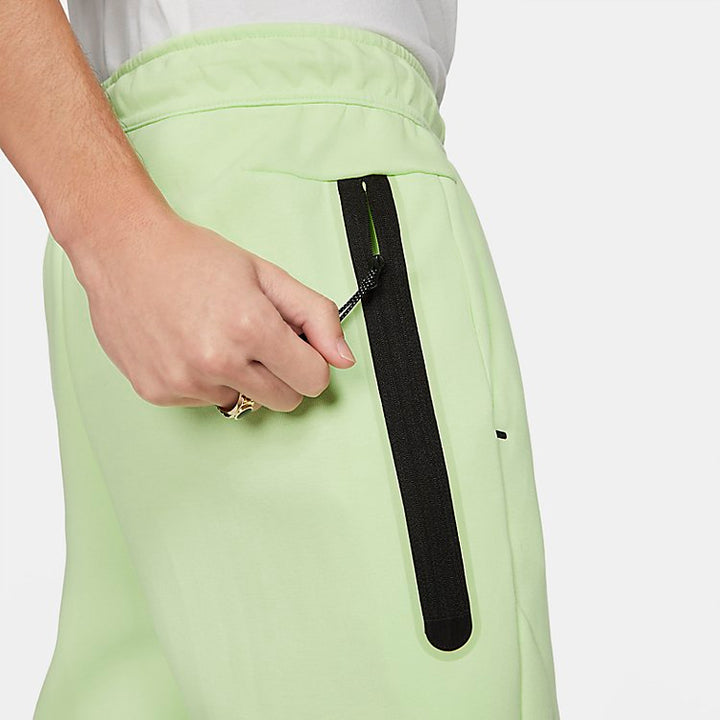 Nike Sportswear Tech Fleece Sweatpants 'Liquid Lime' CU4495-383