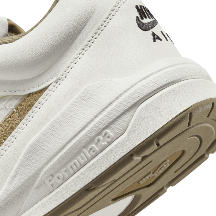 Jordan Stadium 90 (W)