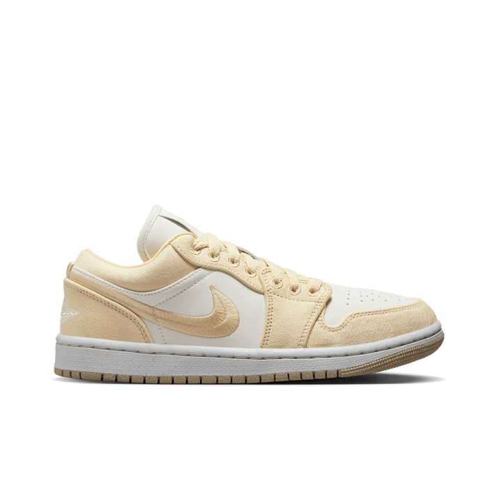 Air Jordan 1 Low SE (W)