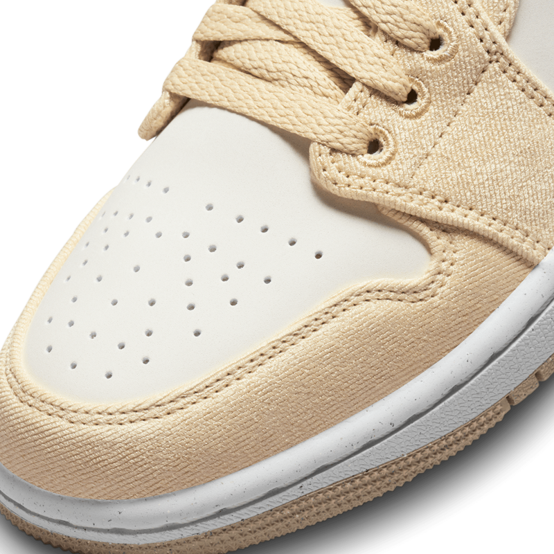 Air Jordan 1 Low SE (W)