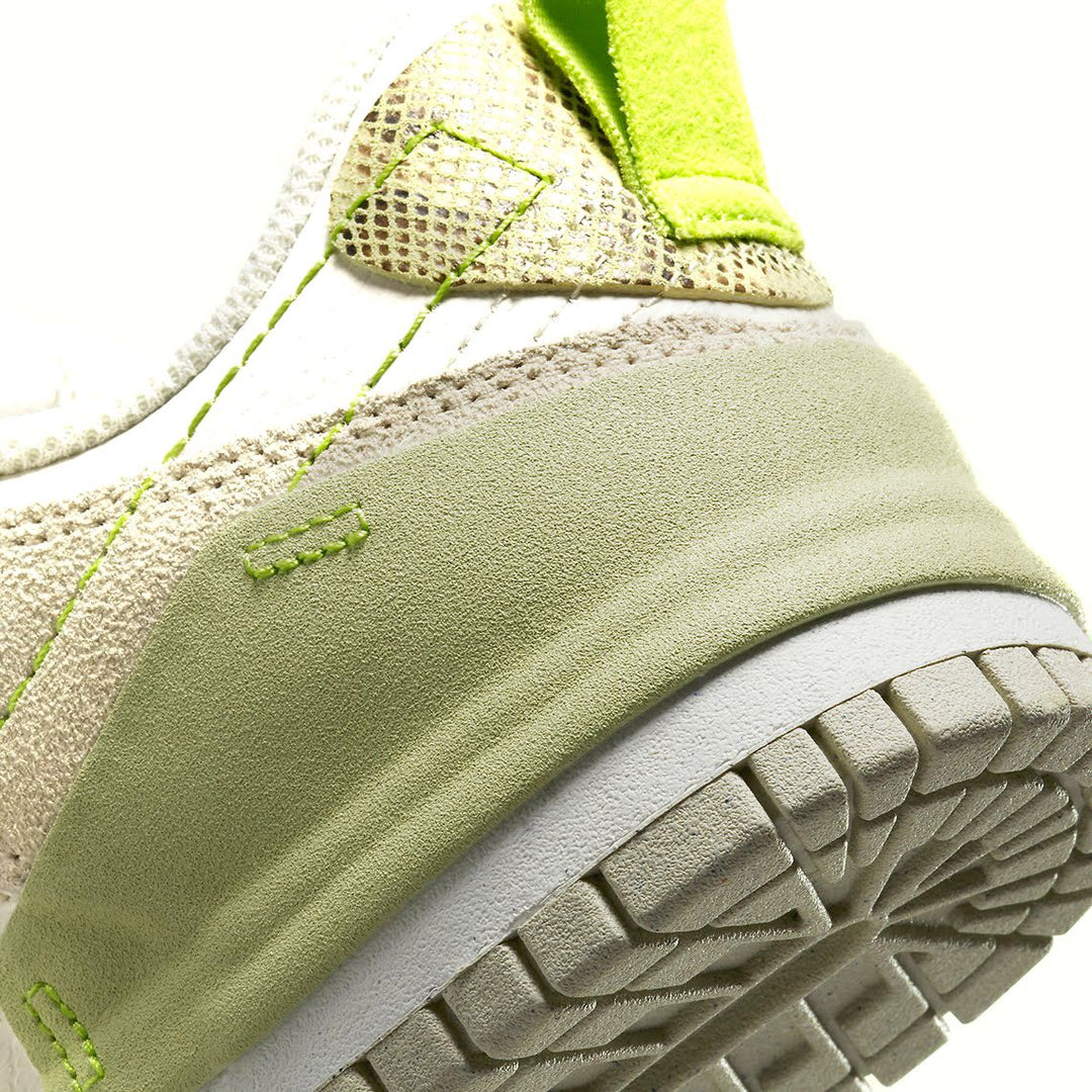 Nike Dunk Low Disrupt 2 “Green Snake” (Unisex)