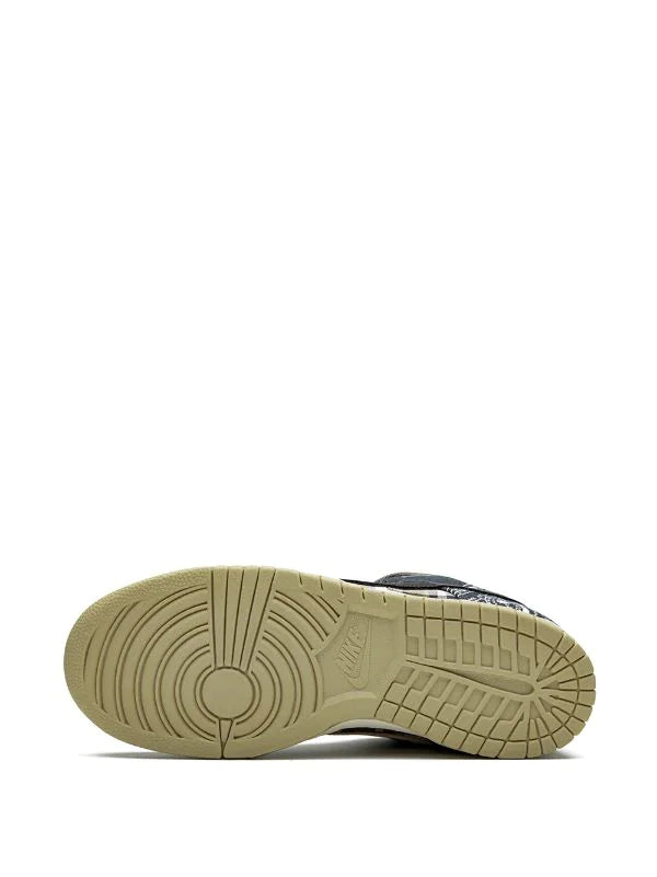 Nike Dunk Low “Travis Scott” (Unisex)