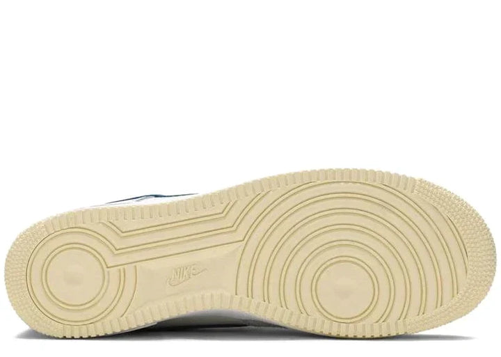 NIKE AIR FORCE 1 LOW SP UNDEFEATED 5 ON IT DUNK VS. AF1